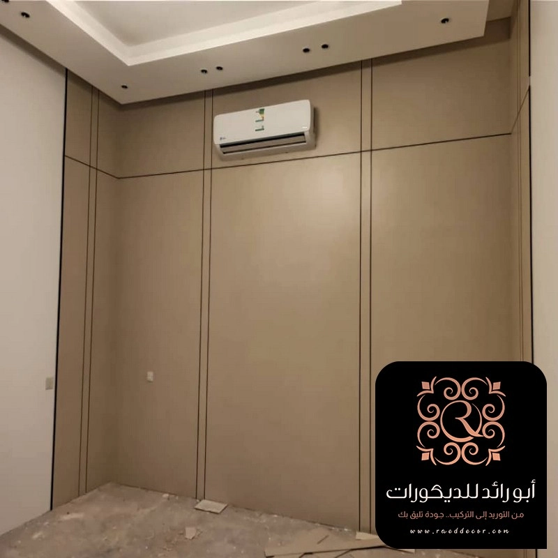 فني تركيب شيبورد حي النخيل في الرياض